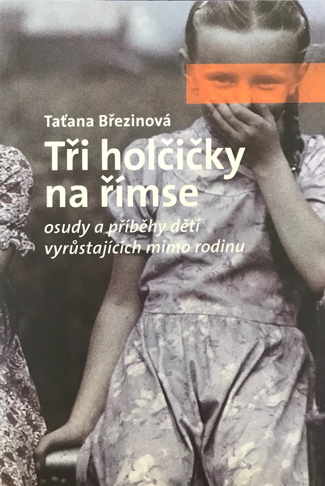 obálka knihy Tři holčičky na římse
